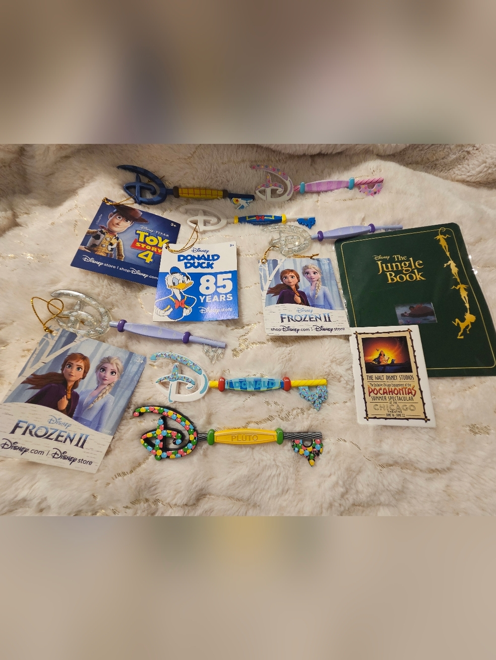 Disney Store Keys Donald Duck, Toy Story, Frozen, Daisy - Jungle Book/Pocahontas
